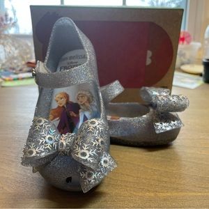 Mini Melissa Frozen Ultragirl Mary Janes Size 8